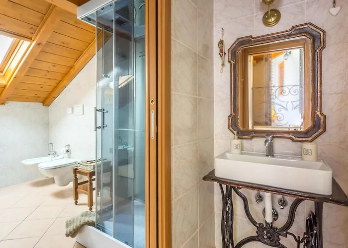 Affittacamere Casa Del Folletto 4*