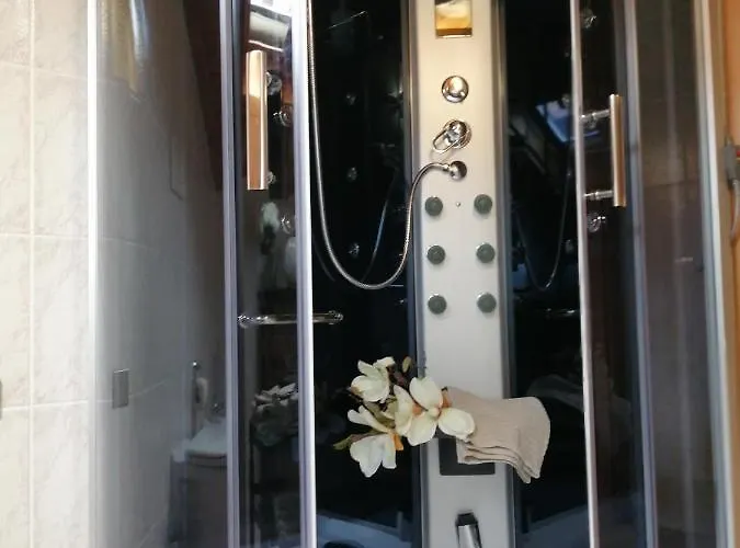 بيت ضيافة Casa Del Folletto ستريزا