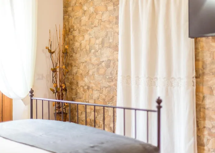 بيت ضيافة Casa Del Folletto ستريزا